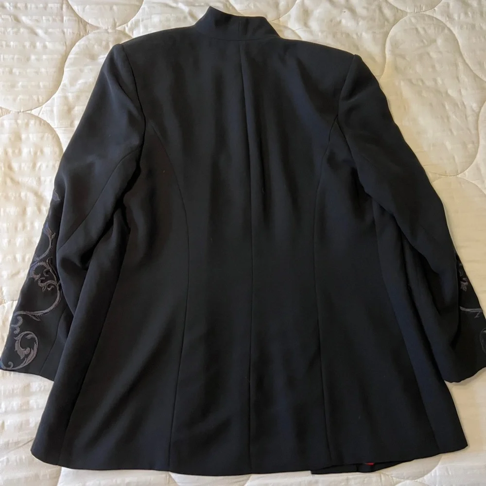 VGUC vintage embroidered jacket - Picture 6 of 8